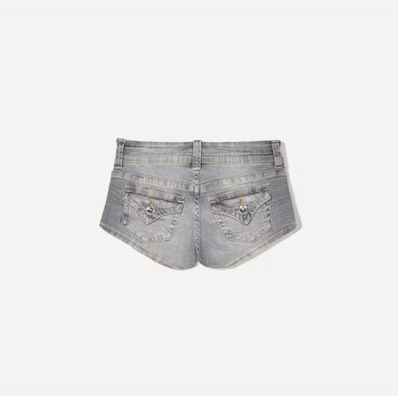 Peachy bottom jean shorts