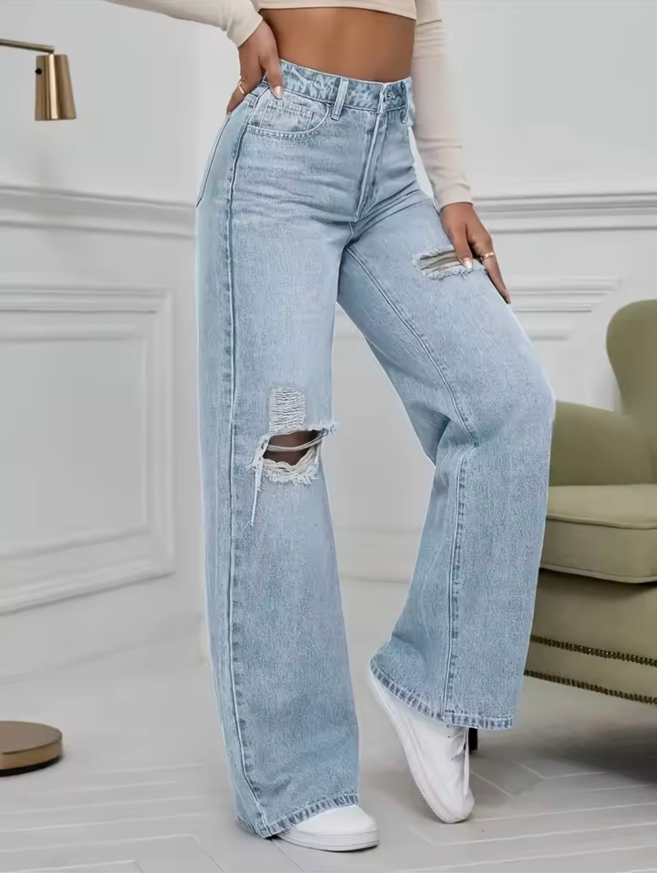 Ripped blue cut jeans