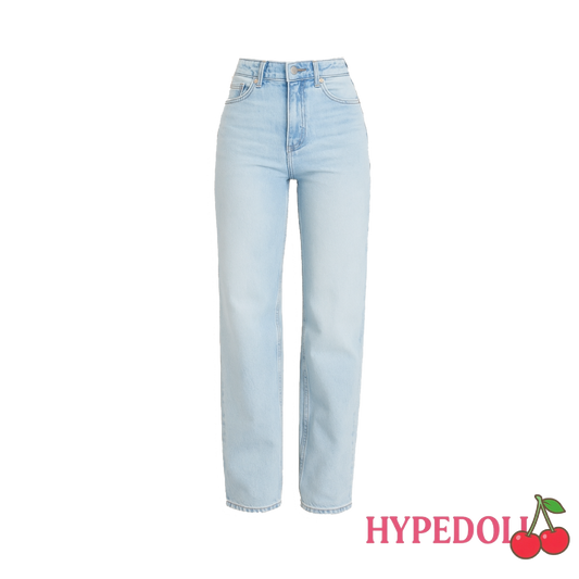 Light blue washed jeans